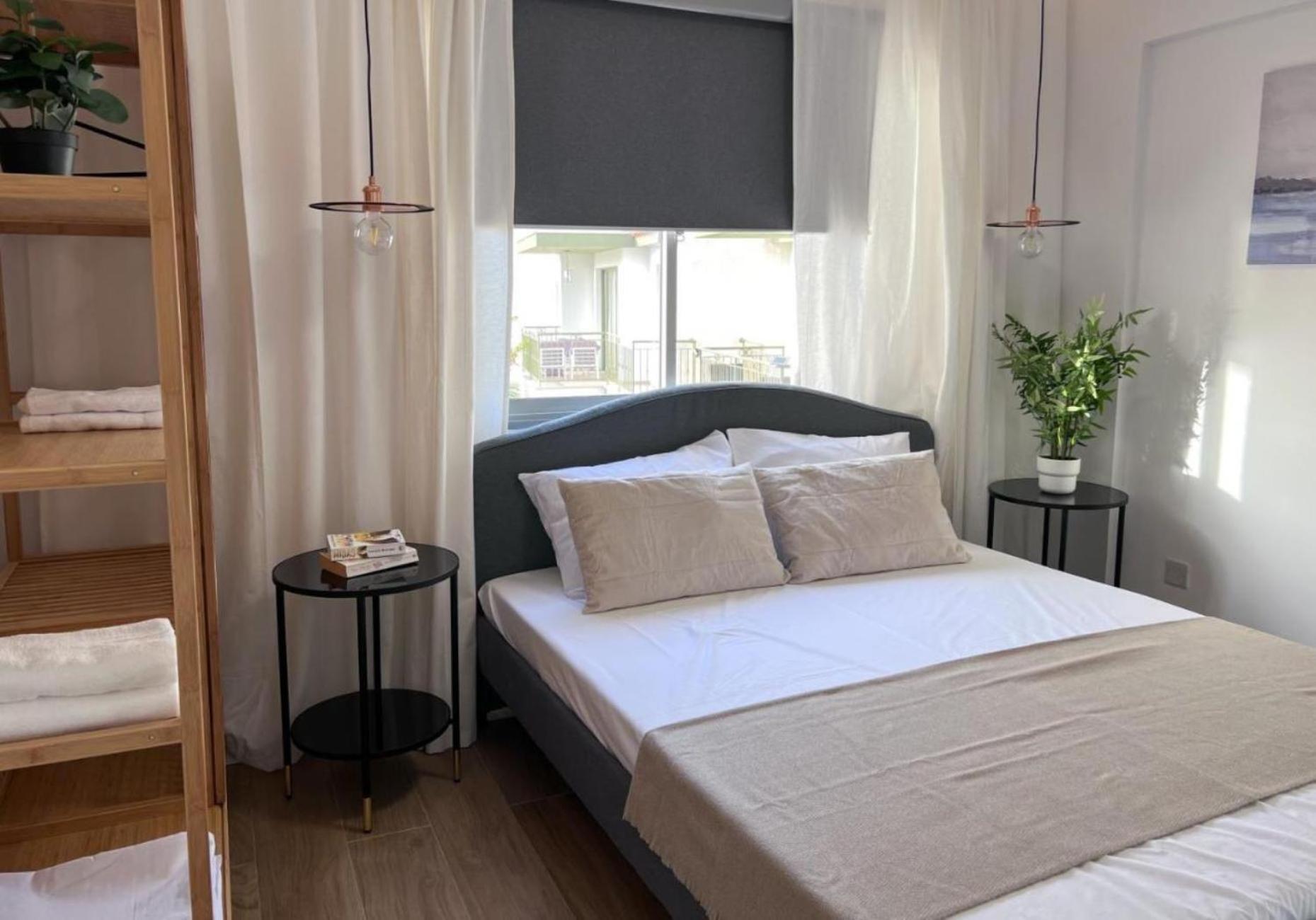 H&O Diamond Complex Sea View Apartment Пафос Екстериор снимка