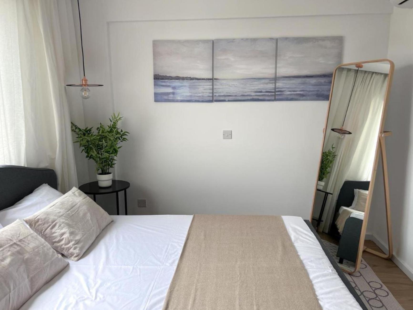 H&O Diamond Complex Sea View Apartment Пафос Екстериор снимка